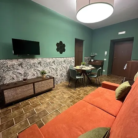 Apartment Flowers House